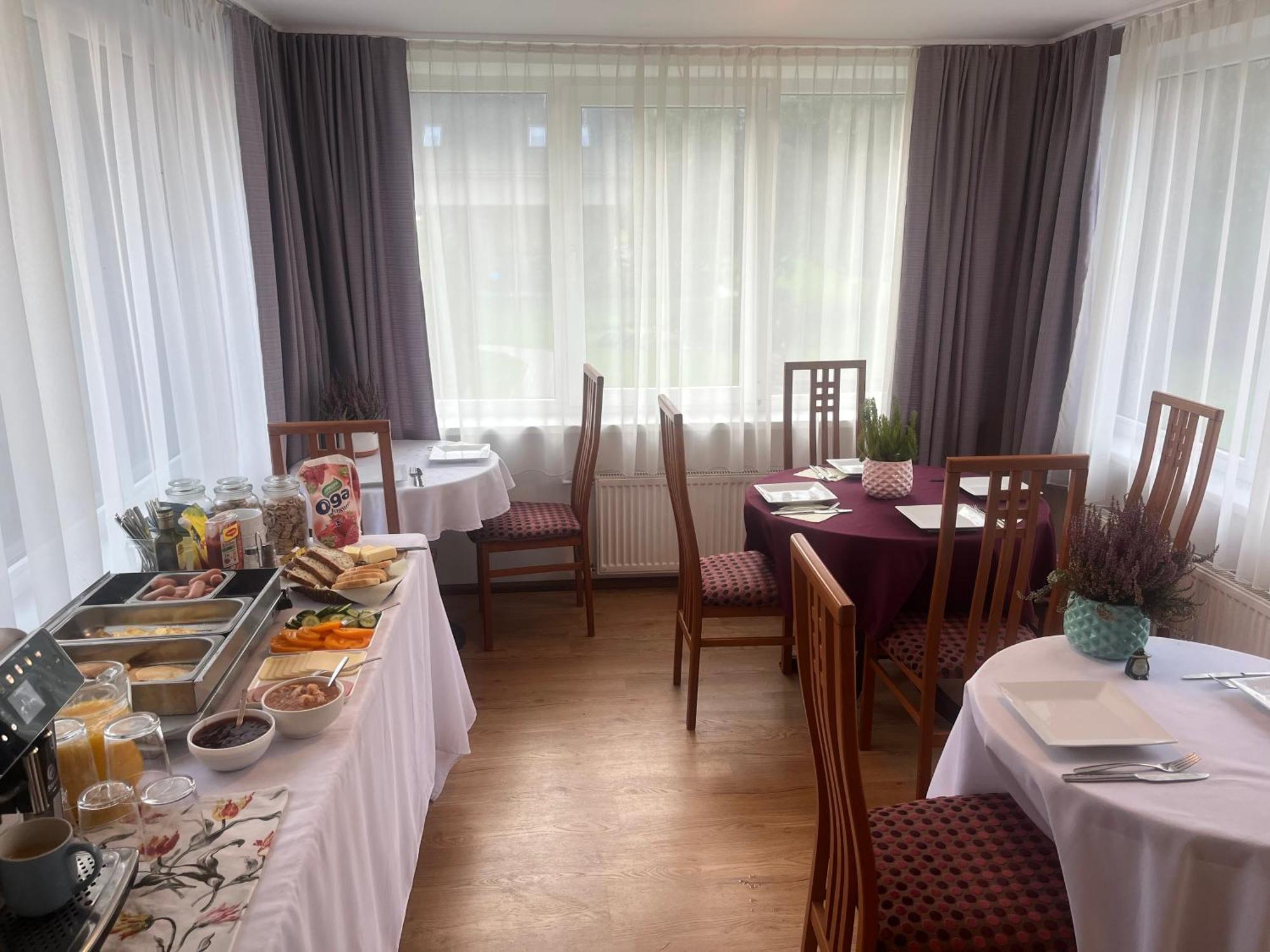 Family House Apartments Salacgriva Bagian luar foto