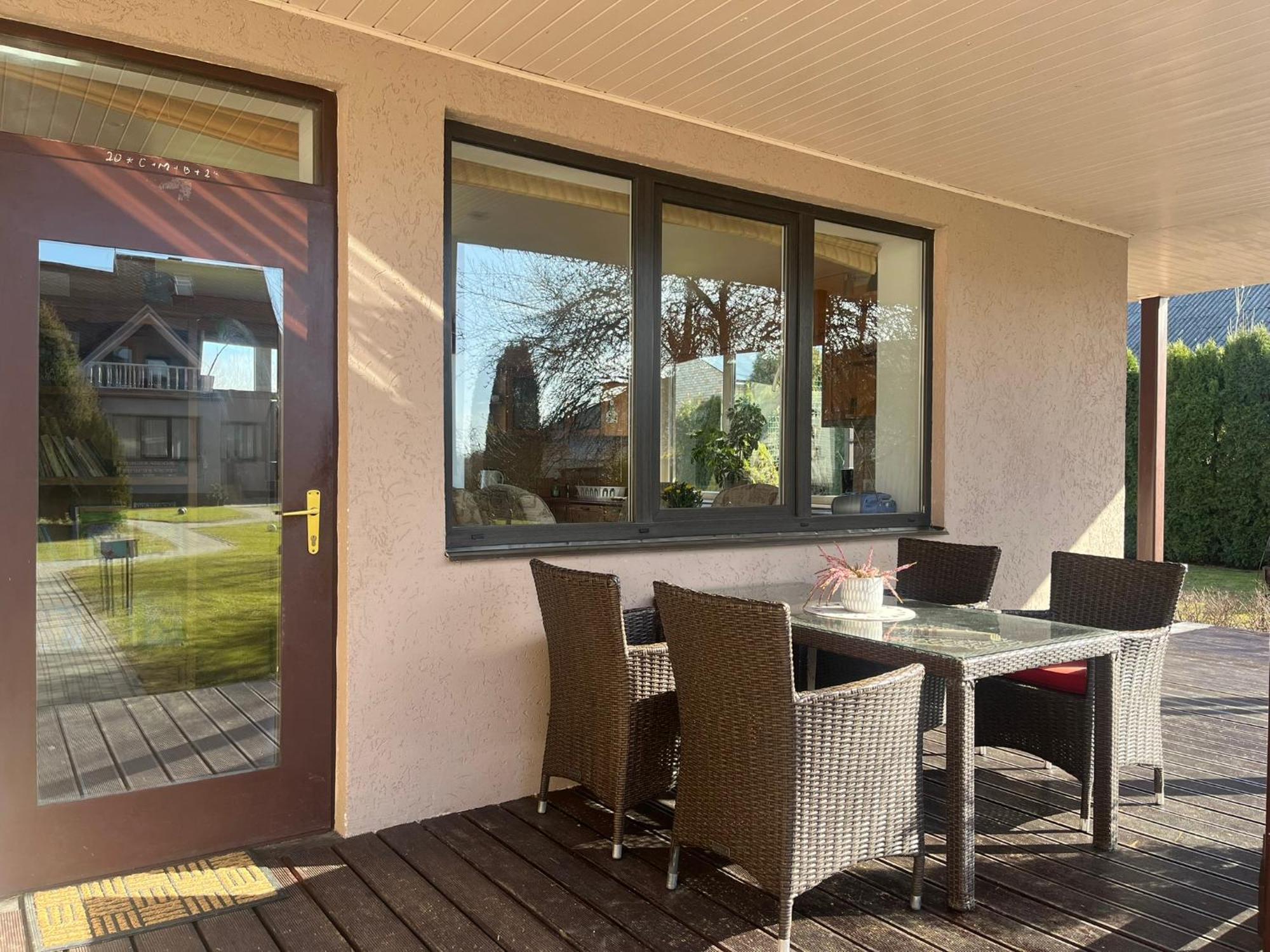 Family House Apartments Salacgriva Bagian luar foto