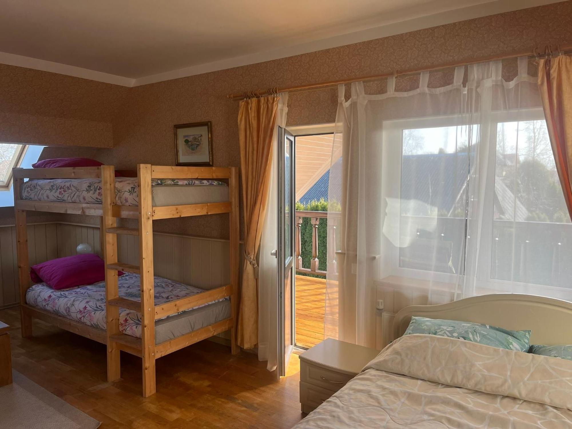 Family House Apartments Salacgriva Bagian luar foto