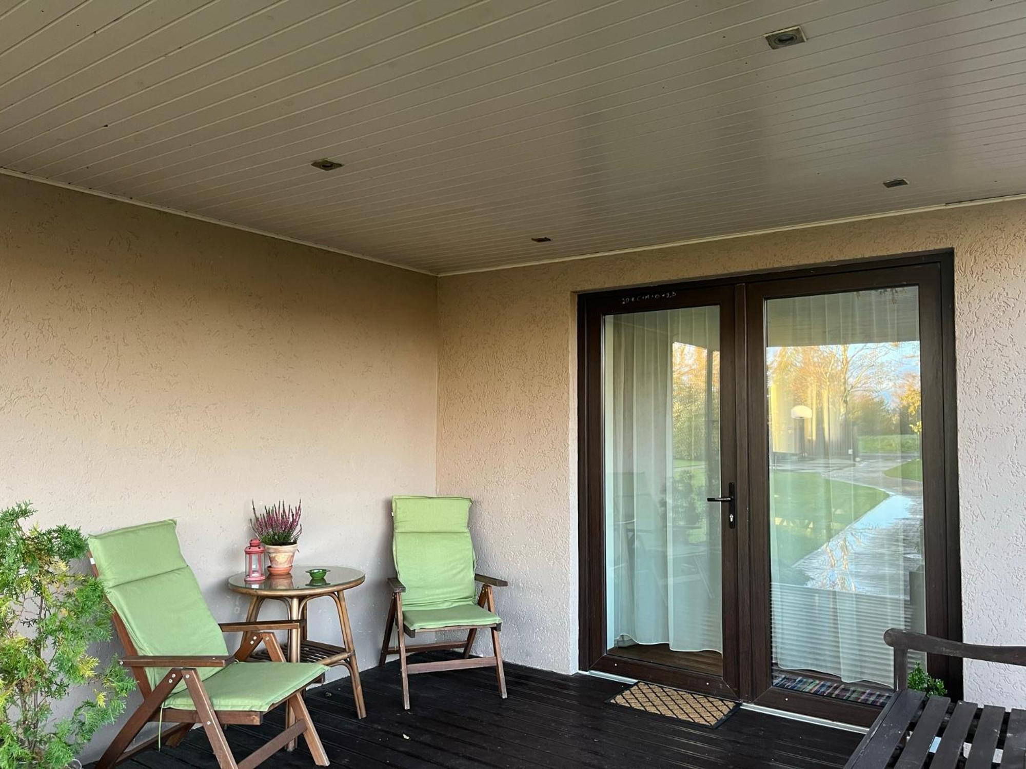 Family House Apartments Salacgriva Bagian luar foto