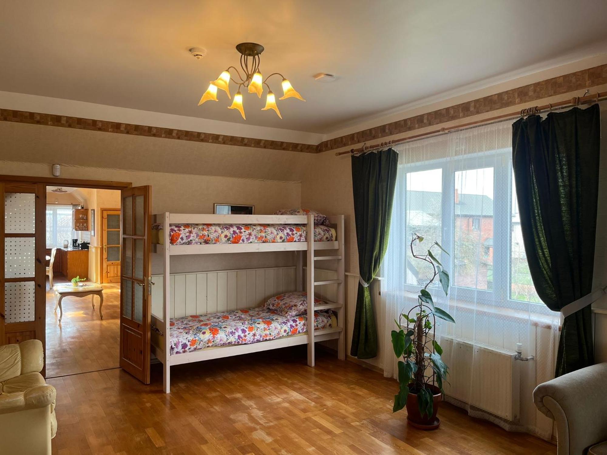 Family House Apartments Salacgriva Bagian luar foto