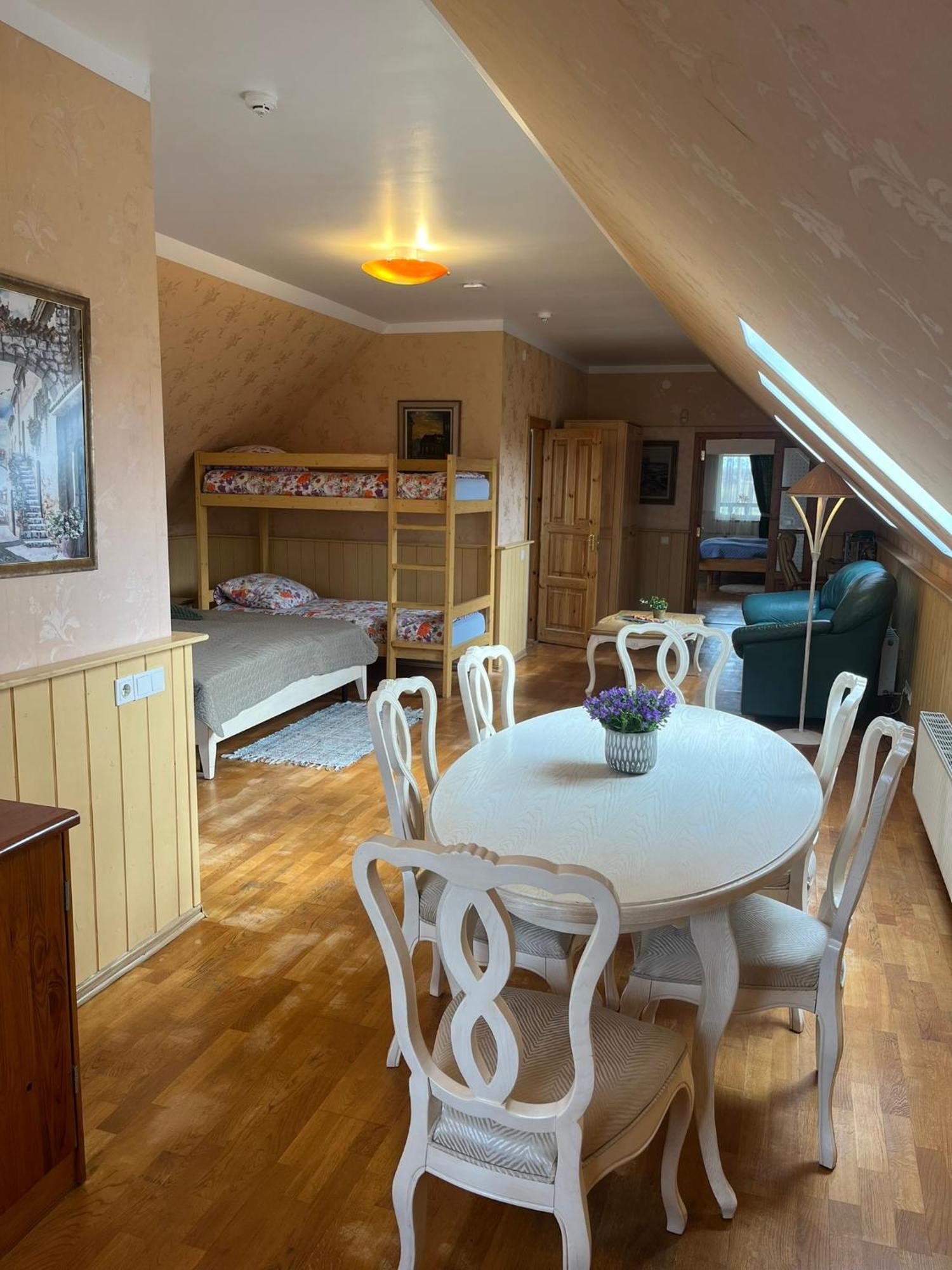 Family House Apartments Salacgriva Bagian luar foto