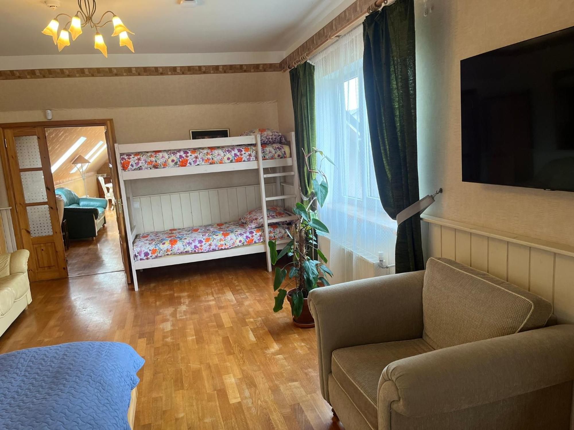 Family House Apartments Salacgriva Bagian luar foto