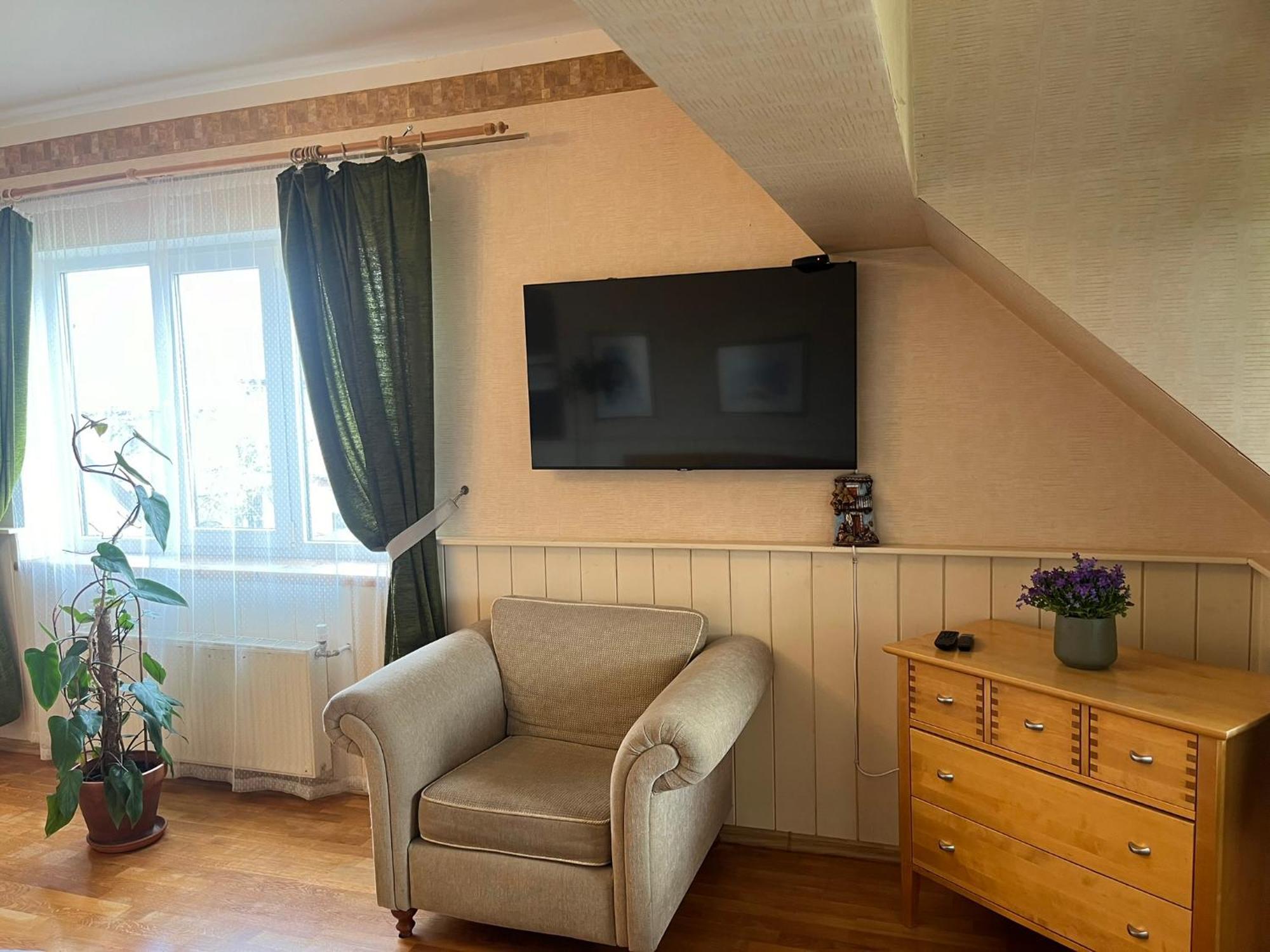 Family House Apartments Salacgriva Bagian luar foto
