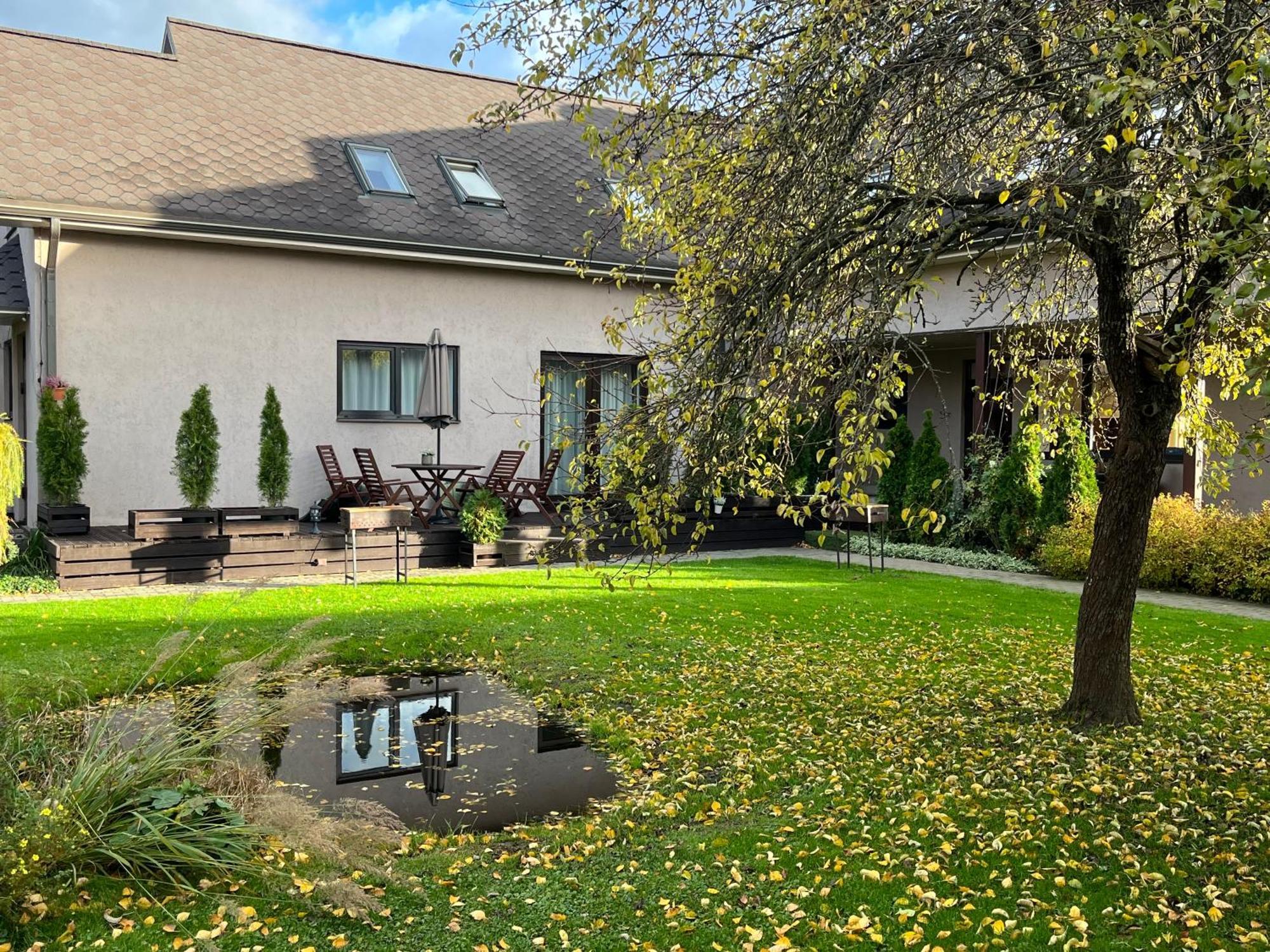 Family House Apartments Salacgriva Bagian luar foto