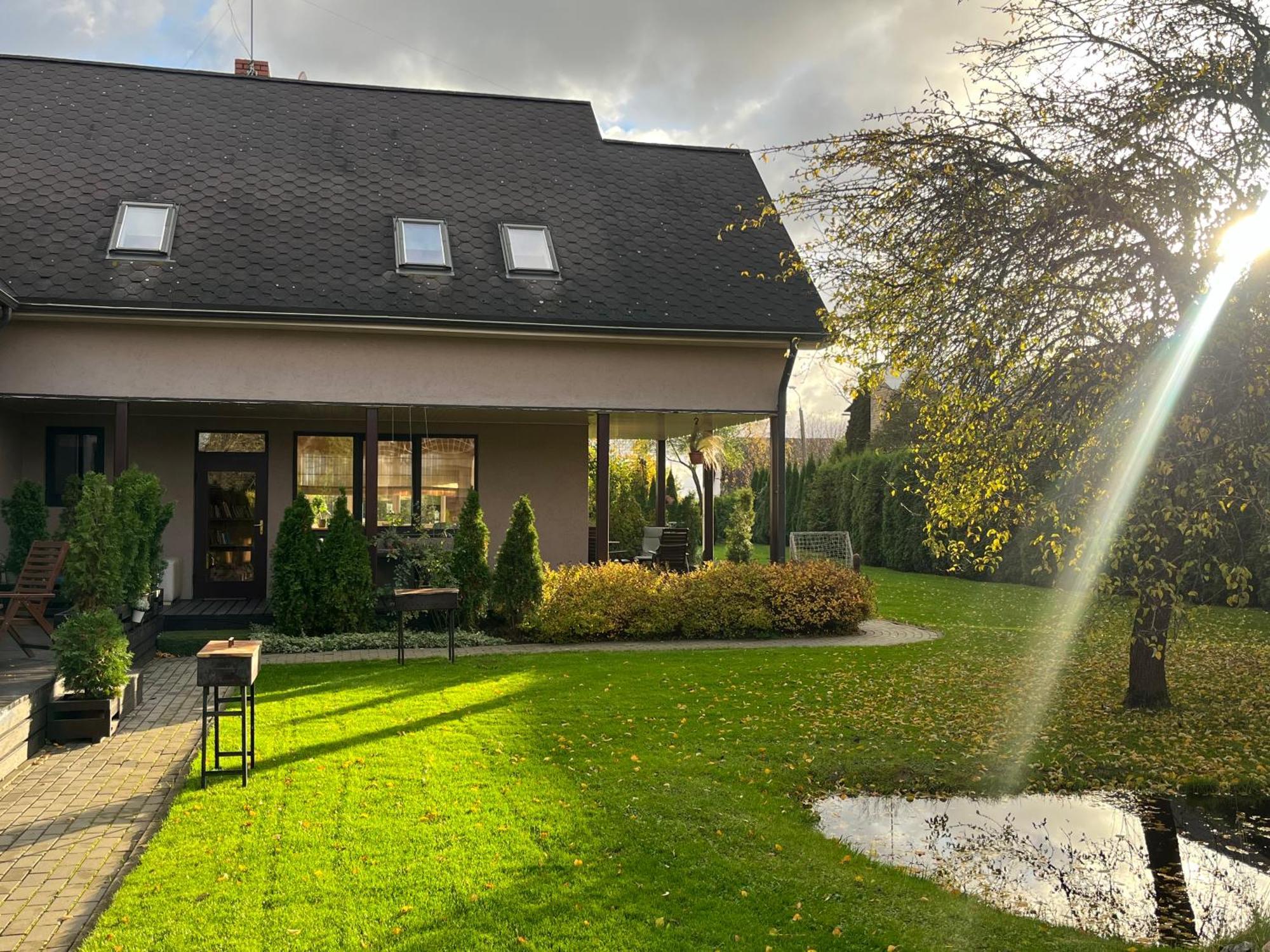 Family House Apartments Salacgriva Bagian luar foto